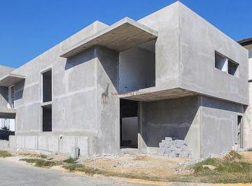 Casa · 341m² · 3 Recámaras · 3 Estacionamientos · Casa Nueva en Esquina en El Vergel | Doble Altura | Entrega Julio 2026
