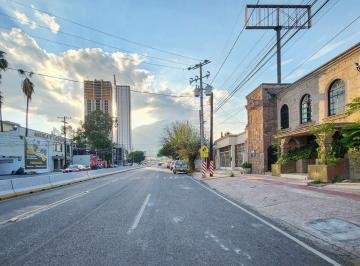 Oficina · 700m² · Propiedad en Venta Sobre Paseo de Los Leones en Mitras Centro