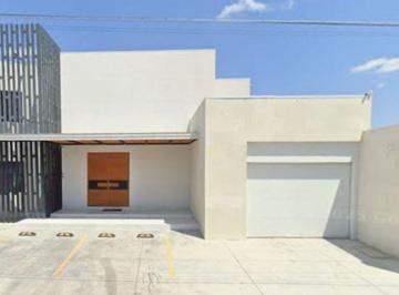 Casa de 6 habitaciones, Piedras Negras · Venta de Casa en Valle San Jose Piedras Negras Coahuila de Zaragoza