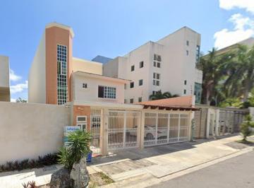 Casa de 6 habitaciones, Benito Juárez · Hermosa Propiedad en Venta en Cancun Q. Roo Excelente Oportunidad de Inversion Hotel, Airb B, Renta