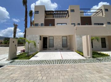 Casa en condominio · 208m² · 3 Recámaras · 2 Estacionamientos · Casa en Fraccionamiento en Real Santa Fe, Xochitepec, Morelos