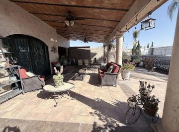 Casa de 6 habitaciones, Aguascalientes · Casa en Venta en La del Valle