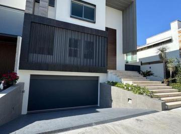 Casa en condominio · 655m² · 4 Recámaras · 6 Estacionamientos · Casa en Venta en Puerta Plata