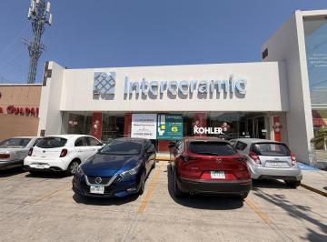 c2a7a67495a3b062841444a51f48bdbaef0ee087c4aaa40db911fbce1c910d7c · Local Comercial en Av Principal de Puerto Vallarta