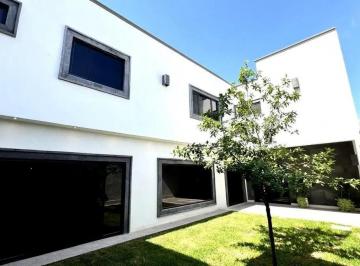 1 · Casa Nueva en Venta en Las Viñas