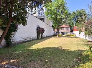 Terreno / Lote , Alvaro Obregón · Terreno en Venta en Tlacopac San Angel Totalmente Plano y Amplio.