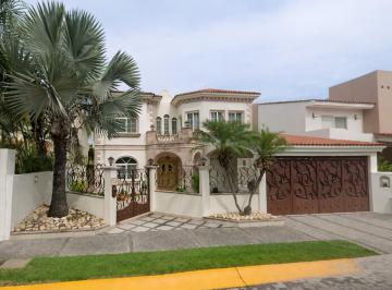 Casa de 5 habitaciones, Puerto Vallarta · Casa en Venta Marina Vallarta Puerto Vallarta Jalisco