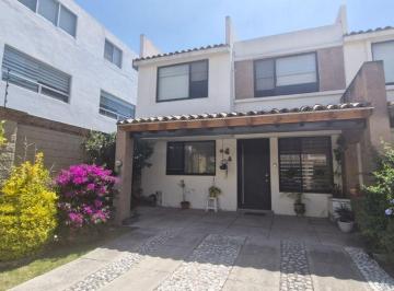 Casa en condominio de 3 habitaciones, San Andrés Cholula · Casa Amueblada Zona Azul Lomas Angelópolis