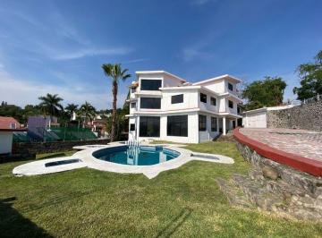 Casa · 753m² · 6 Recámaras · 6 Estacionamientos · Casa en Venta en Pueblo Viejo