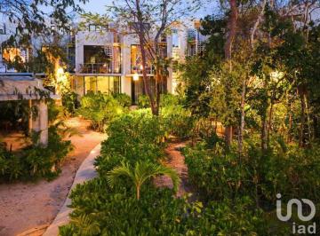 Departamento · 77m² · 2 Recámaras · Departamento en Venta en Tulum con 2 Recámaras y Amenidades