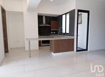 Departamento · 145m² · 3 Recámaras · 2 Estacionamientos · Renta de Departamento en Zona Zavaleta