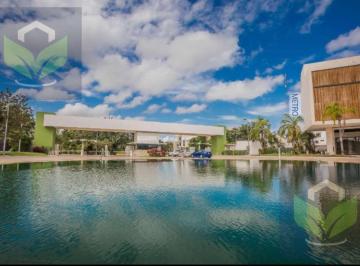 Casa · 200m² · 3 Recámaras · 2 Estacionamientos · Casa en Renta Arbolada - Av Huayacan Centro de Cancun