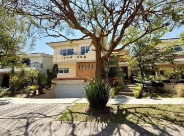 Casa de 3 habitaciones, Zapopan · Casa en Venta, Azaleas Residencial Bugambilias