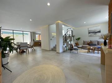 Casa en condominio · 167m² · 3 Recámaras · 2 Estacionamientos · Casa en Venta (Nueva) Residencial Real Acacias Muy Cerca del Corazón de Metepec