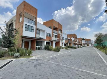 Casa en condominio · 167m² · 3 Recámaras · 2 Estacionamientos · Casa en Venta (Nueva) Residencial Real Acacias Muy Cerca del Corazón de Metepec