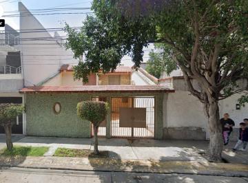 Casa de 3 habitaciones, Nezahualcóyotl · Tu Casa en Bosques de Aragon