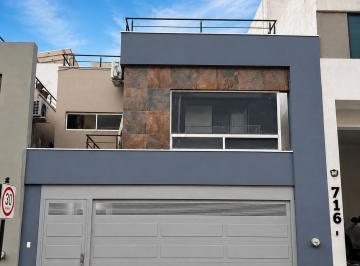 Casa de 3 habitaciones, Monterrey · Moderna Casa en Venta Paseo del Vergel