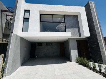 FACHADA · Casa en Venta Parque Colima Lomas Angelópolis