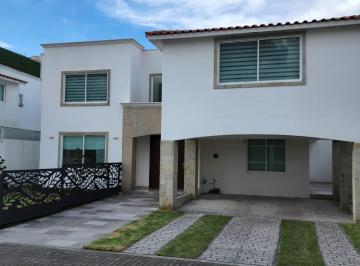 Casa · 360m² · 4 Recámaras · 4 Estacionamientos · Casa en Venta, Residencial Bellavista II
