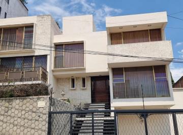 Casa · 262m² · 4 Recámaras · 2 Estacionamientos · Casa en Lomas del Huizachal Huixquilucan