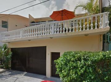 Casa de 4 habitaciones, Acapulco de Juárez · Venta de Casa en El Fraccionamiento Costa Azul en Acapulco en Guerrero