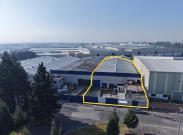 Bodega comercial · 2569m² · 8 Estacionamientos · Borentcerr2 - Lr
