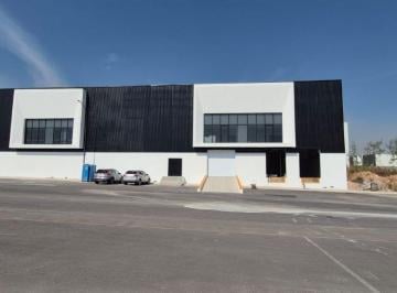 Nave industrial , San Juan del Río · Nave Industrial en S J R Business Park - Seguridad 24/7 Cerca Galerias y Epic Center