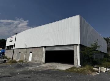 Bodega comercial , Guadalupe · Bodega Industrial en Renta en Guadalupe Av Principal con Acceso a Trailer