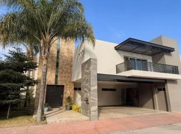 Casa de 3 habitaciones, León · Casa en Venta Hacienda Santa Fe, Zona Sur en León, Gto
