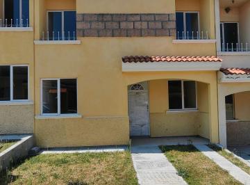 Casa de 4 habitaciones, Puebla · Venta de Bonita Casa en Fracc. Jardines del Sur