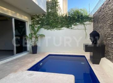 Casa · 186m² · 3 Recámaras · 2 Estacionamientos · Casa en Renta en Residencial Palmaris con Alberca Privada