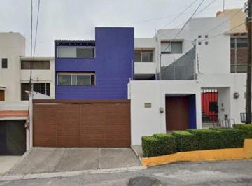 Casa de 4 habitaciones, Naucalpan de Juárez · Casa en Venta en Acueducto Xalpa