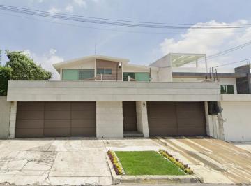 Casa de 4 habitaciones, Naucalpan de Juárez · Casa en Venta en Satelite Naucalpan Edo de Mex