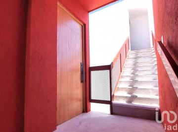 Departamento · 202m² · 2 Recámaras · 2 Estacionamientos · Departamento con Roof Garden en Venta, Momoxpan, Puebla