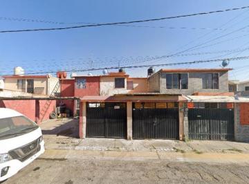 Casa en Venta de 3 habitaciones  · Casa en Venta en Cuautitlan Izcalli Edo de Mex