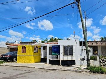 b43097caf2612f3e33e53a72c9c32810609e98abd7cdc2968cce7476e1edb66c · Casa en Venta en Fraccionamiento Francisco de Montejo - Hi