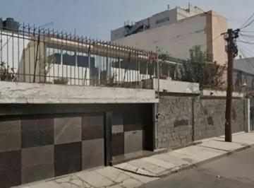 Casa de 5 habitaciones, Benito Juárez · Casa con 5 Recámaras y 250 m² Superficie de Terreno en Venta, del Valle Norte