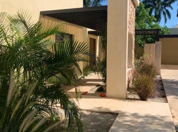 Casa de 6 habitaciones, Mérida · Casa en Renta Zona Exclusiva Norte de Merida