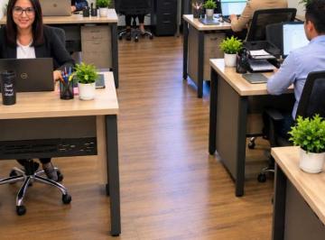 Oficina , Guadalajara · Oficina en Torre Allius Ideal Para 7 U 8 Personas
