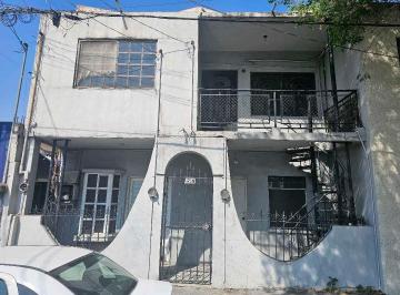 Local comercial · 249m² · 3 Recámaras · Propiedad a Unos Pasos de Colon Uso Mixto.