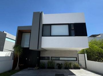 Casa de 3 habitaciones, El Marqués · Venta Casa en Zibata Queretaro