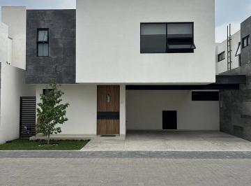 Casa de 3 habitaciones, Metepec · Casa Amueblada en Renta, en Metepec