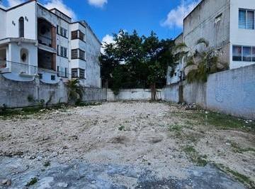 Terreno / Lote · 368m² · Terreno en Venta Cancún Av Cobá Uso Mixto Ideal Desarrollo, Cancún