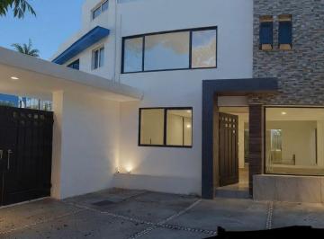 Casa de 3 habitaciones, Naucalpan de Juárez · Diplomáticos: Estrene Casa Moderna en Excelente Ubicación