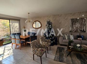 Casa de 4 habitaciones, Querétaro · Casa en Venta en Lomas de Marqués Virrey de Cataluña Residencial Querétaro