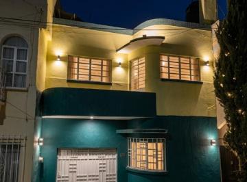 Casa de 3 habitaciones, Cuauhtémoc · Casa en Venta de Recuperacion Bancaria, en La Roma Sur Cerca de Metro Centro Medico