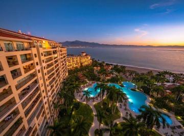Departamento · 350m² · 4 Recámaras · 2 Estacionamientos · Departamento de Lujo en Renta en Porto Fino Marina Vallarta