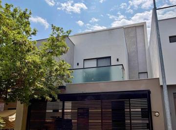 Casa de 3 habitaciones, García · Hermosa Casa en Venta 3 Niveles! Privalia 2