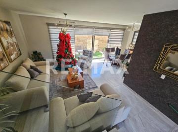 Casa de 3 habitaciones, Querétaro · Casa en Venta en Lomas de Marqués Virrey de Cataluña Residencial Querétaro