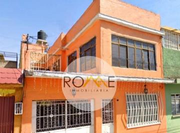 Casa de 3 habitaciones, Gustavo A. Madero · Casa en San Juan de Aragón en Recuperación Bancaria Cerca del Zoológico de San Juan de Aragón